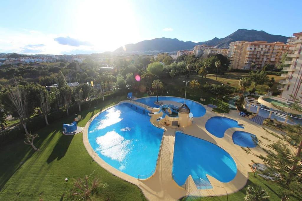 Jupiter2 Moderno Estudio Parque La Paloma Apartment Benalmadena Bagian luar foto