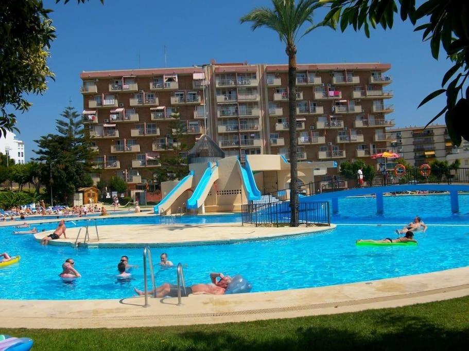 Jupiter2 Moderno Estudio Parque La Paloma Apartment Benalmadena Bagian luar foto